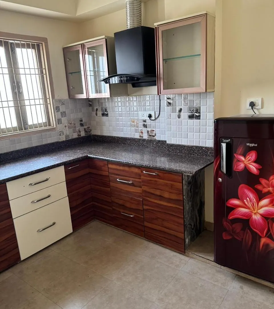 Celebration Apartment- Luxurious Living Accommodation For Families, Just To Temple And Ganga Ghat Varanasi Apartment
