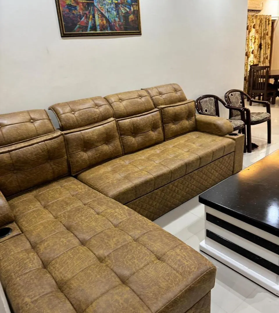 Celebration Apartment- Luxurious Living Accommodation For Families, Just To Temple And Ganga Ghat Varanasi 0*,  India
